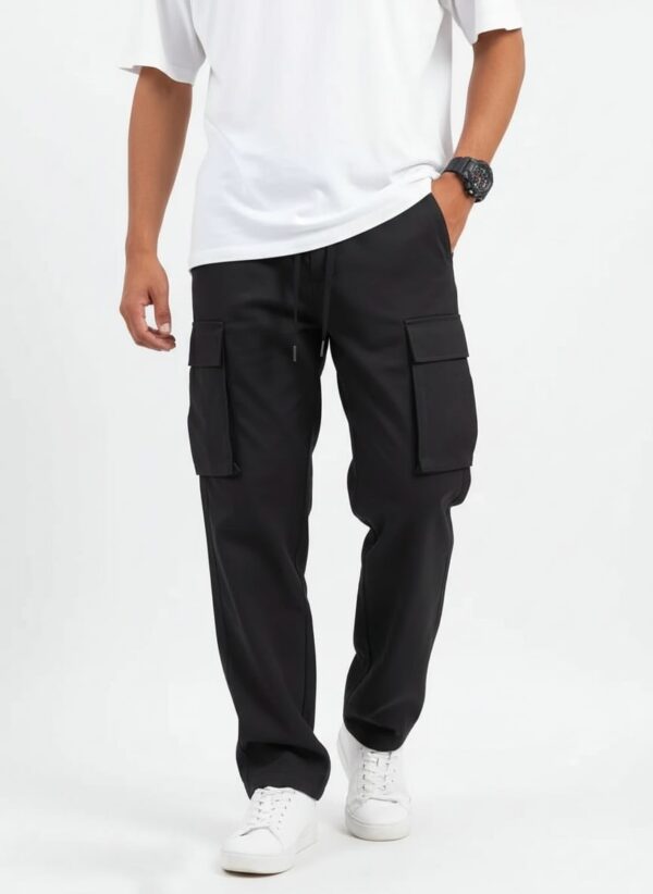 BLACK CARGO PANTS